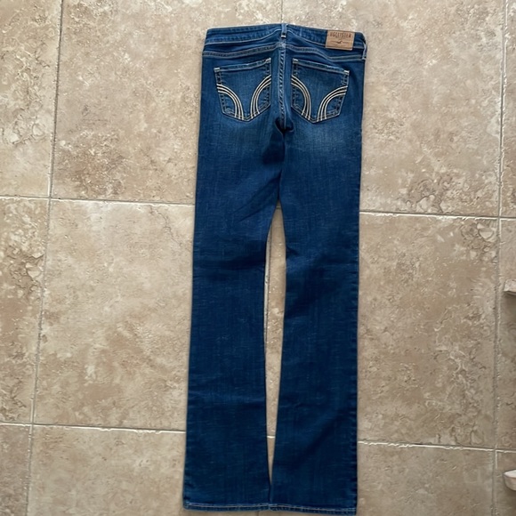 Like new 2 pair Hollister jeans size 3L - Picture 6 of 8